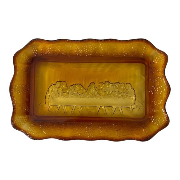 Vintage Amber Glass Last Supper Tray with Scalloped Edge and Grape Vine Border – - Picture 1 of 3